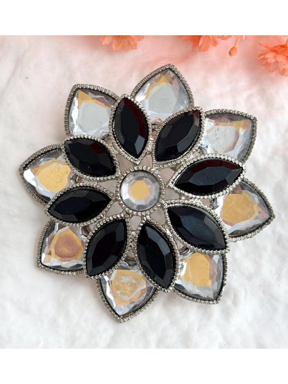 Black & White Rhinestoned Silver Snowflake Shaped T 80'sVintage Costume Brooch